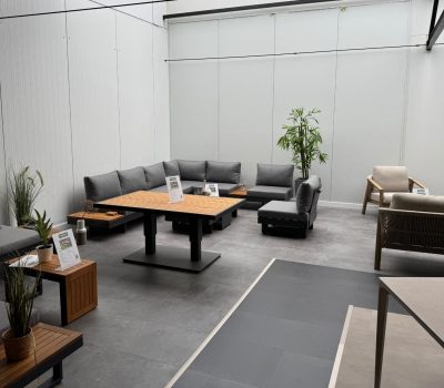 Showroom 9